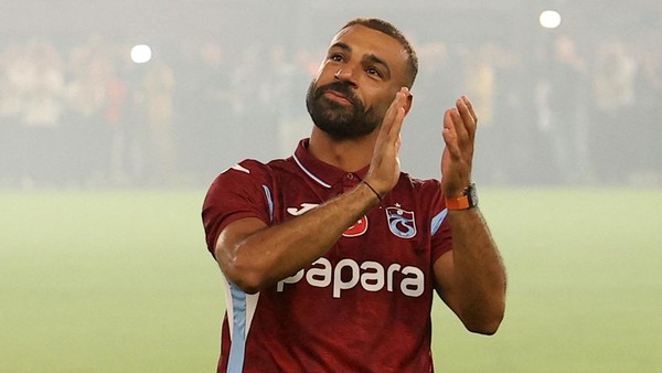 Bukan Uang atau Perhiasan, Mohamed Salah Dapat Bonus Sebidang Tanah dari Wali Kota