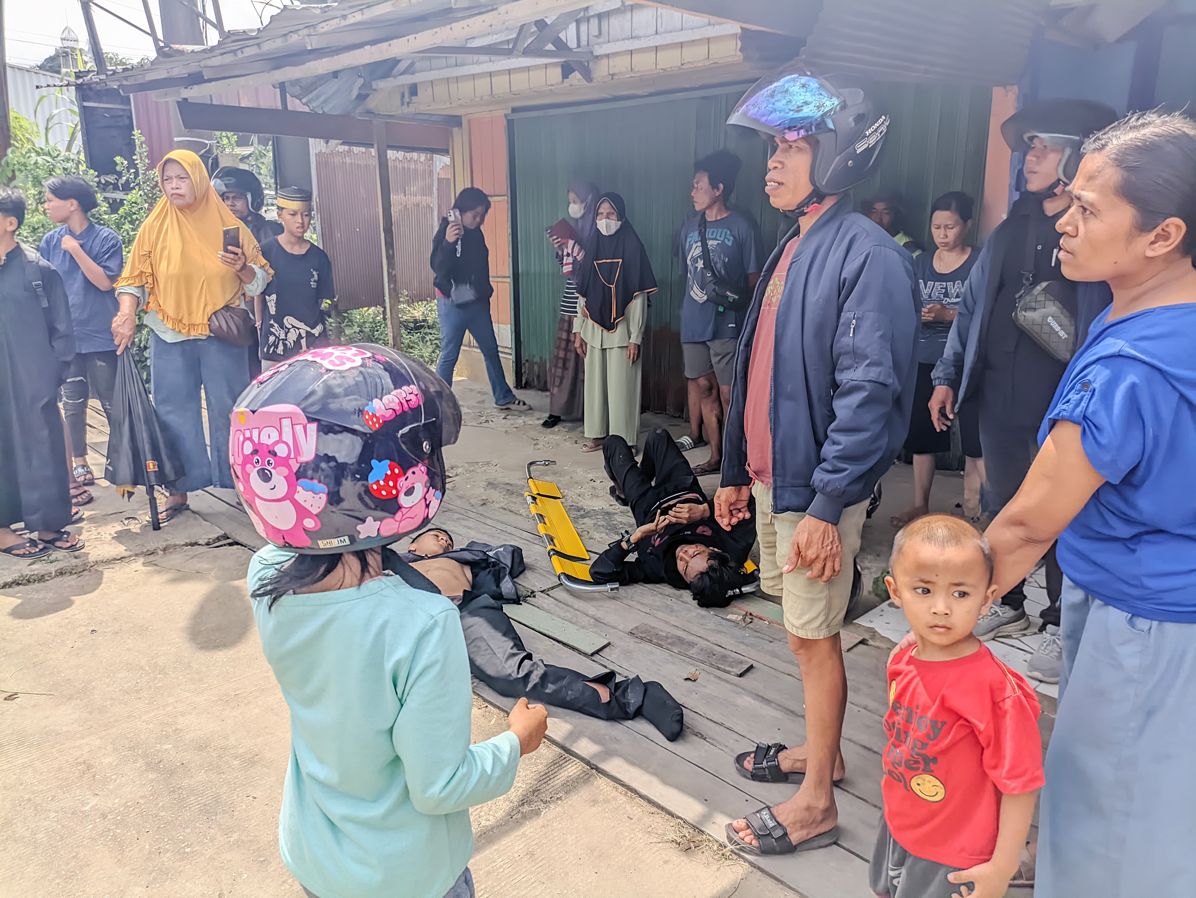 Dilindas Truk, Satu Pelajar Tewas, Satu Luka Parah