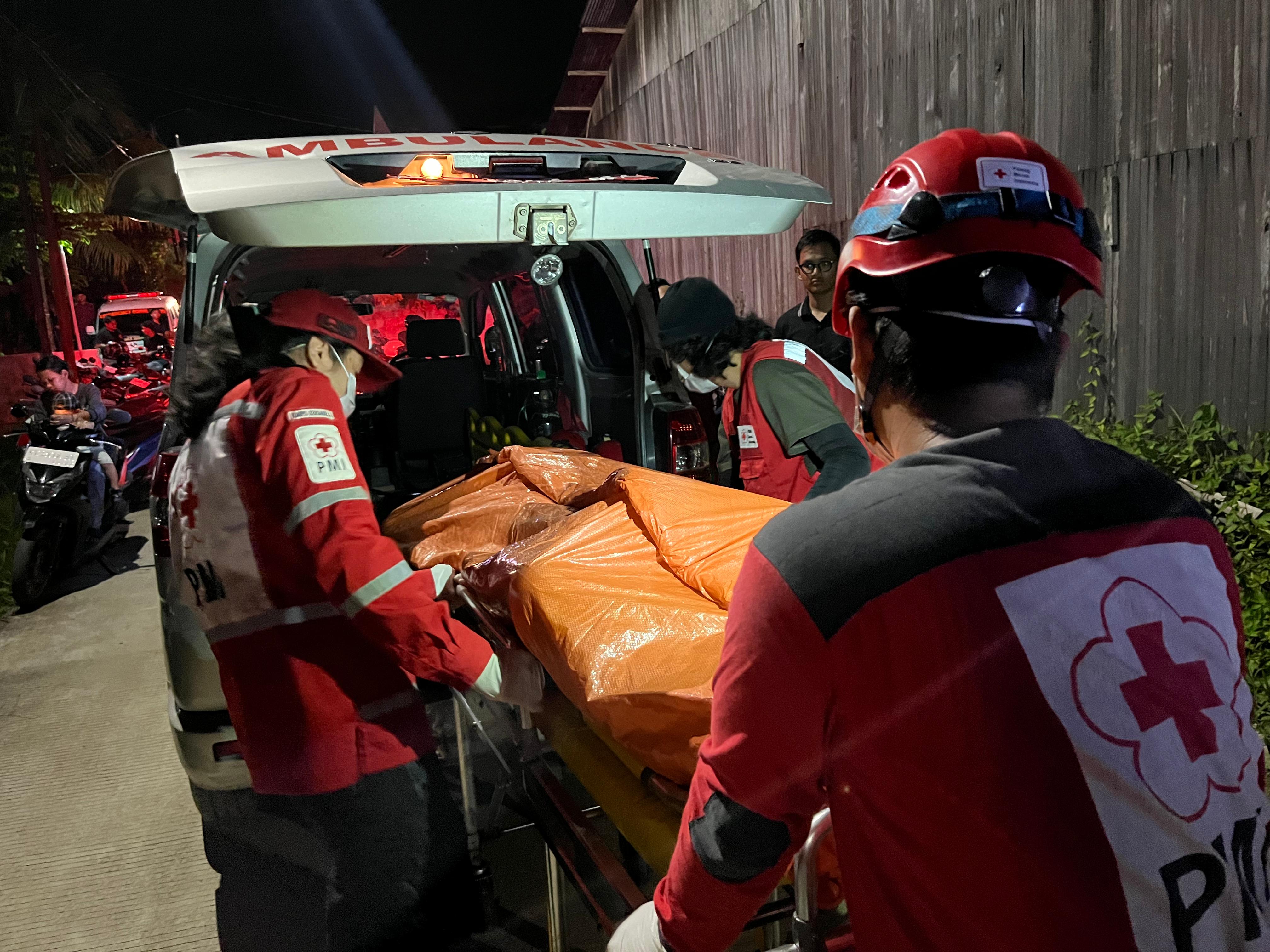 Bau Menyengat, Pria Ditemukan Tewas di Rumah