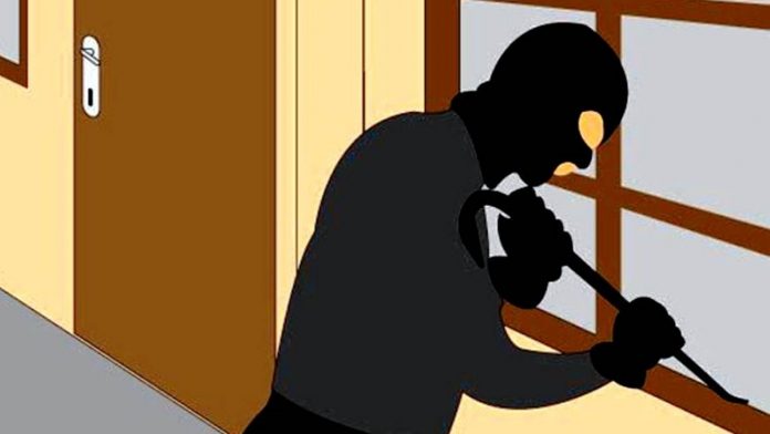 Pura-pura Jadi Teknisi, Gasak Mesin Speedboat