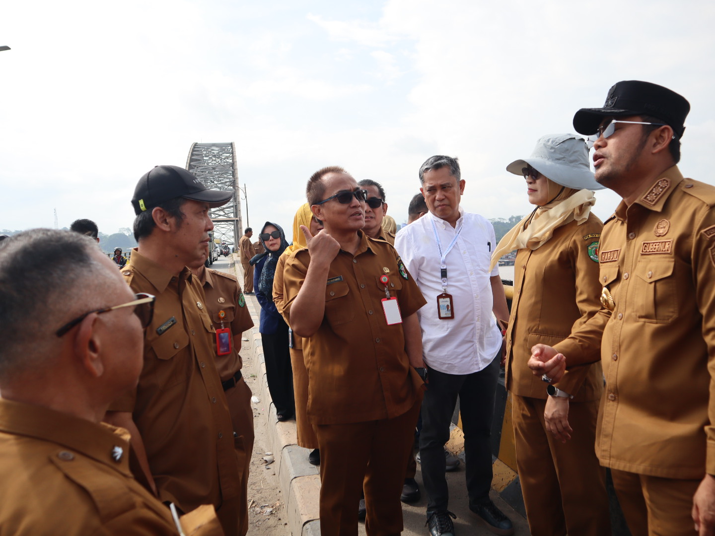 FKPM Loa Buah Keluhkan Jembatan Mahulu, Gubernur Langsung Turun Meninjau