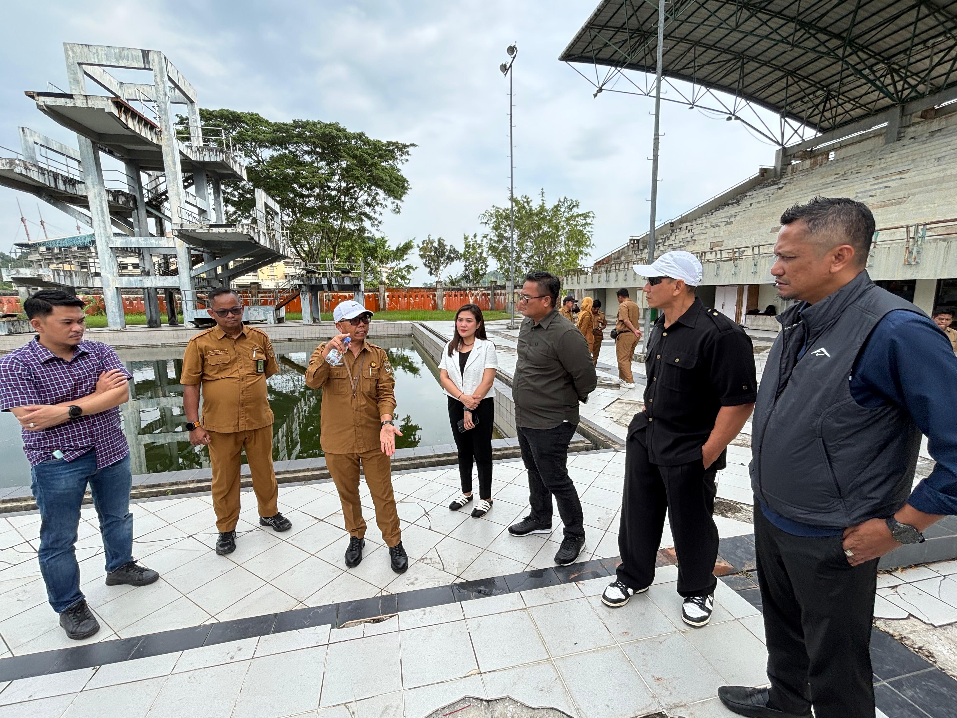 Ketua KONI Kaltim Cek Venue di Palaran, Sarana Kolam Renang Memprihatinkan