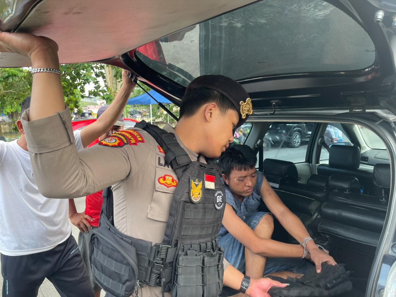 Lecehkan Bocah saat Pulang Sekolah, Pria Diamuk Massa