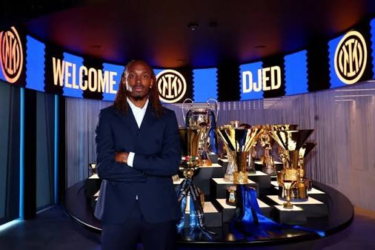 Tinggalkan Spurs, Djed Spence Berlabuh di Inter Milan