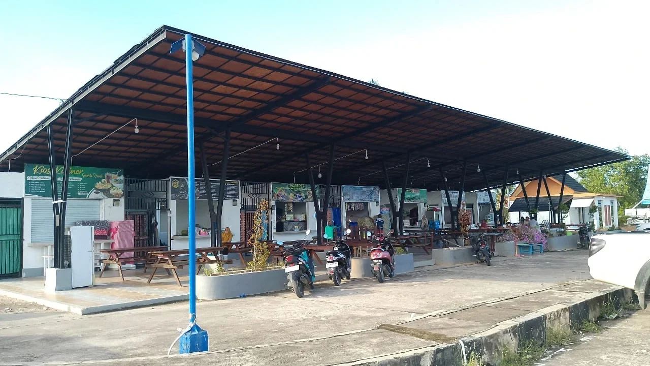 Dibiarkan Kosong Oleh Penyewa, Kios Suvenir Tepian Tanjung Batu Akan Dievaluasi
