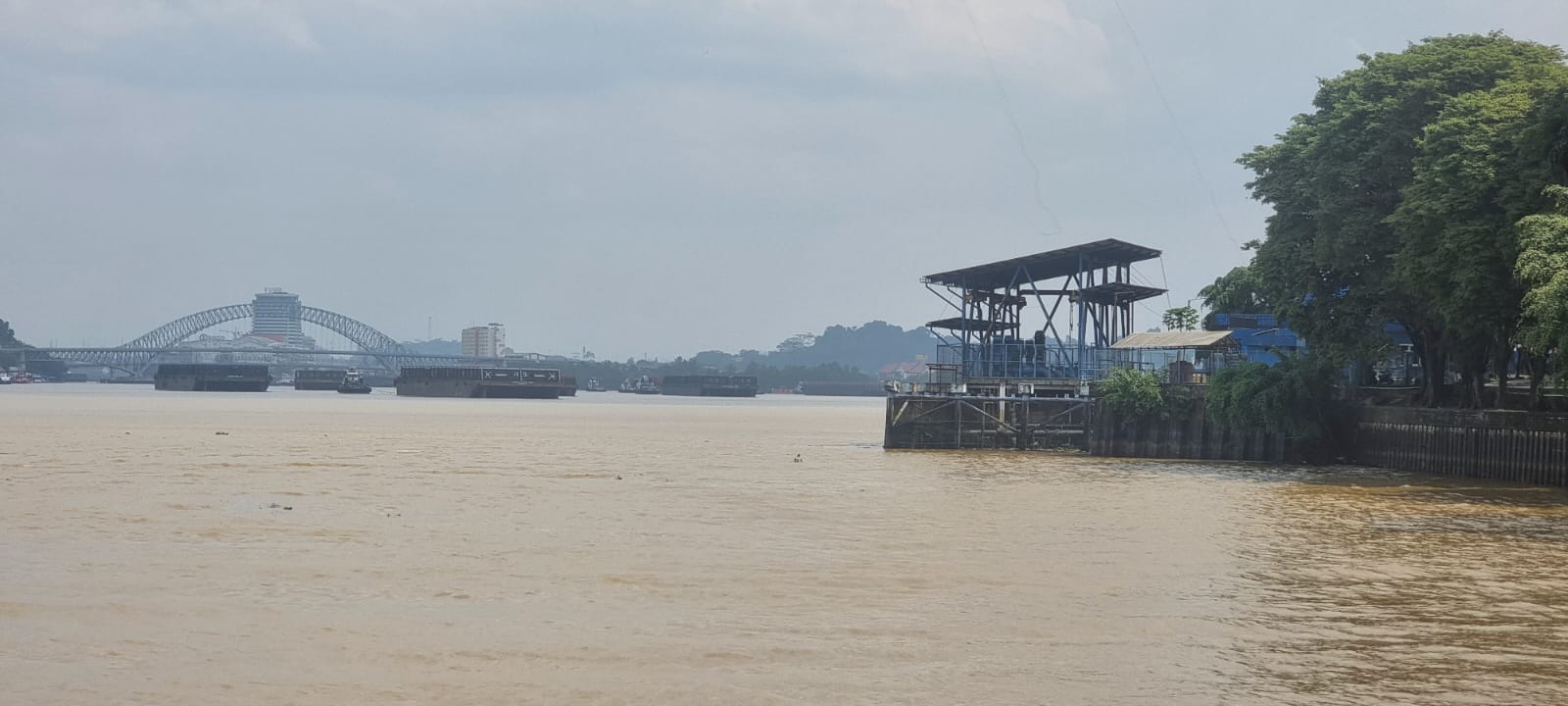 Hujan Tak Kunjung Datang, Air Asin Sudah “Jajah” Mahakam