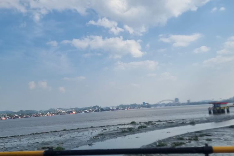 Hujan Tak Kunjung Datang, Krisis Air Bersih Ancam Warga Samarinda