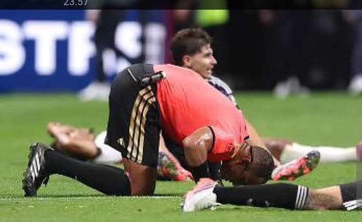 Sujud Syukur Wasit saat Argentina Kalahkan Inggris Ramai Diperbincangkan