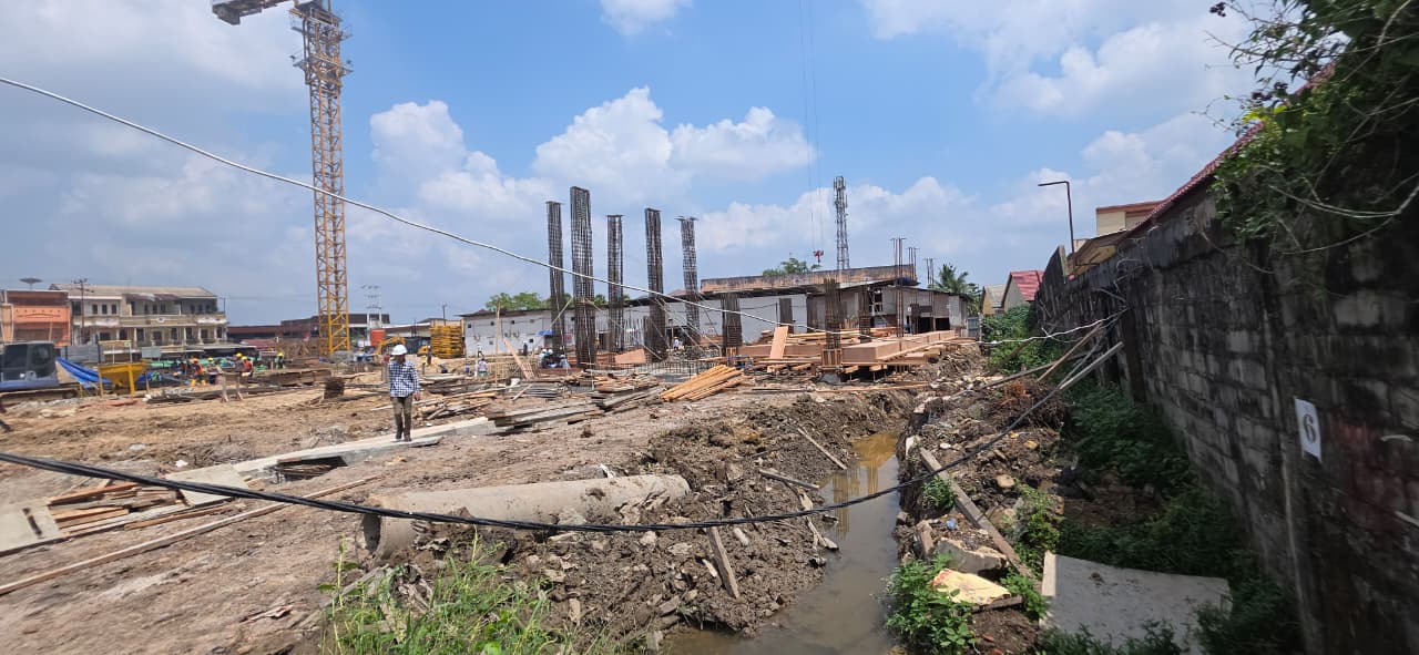 Warga Keluhkan Proyek Pembangunan Hotel JW Marriott, 19 Rumah Alami Kerusakan
