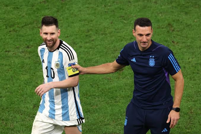 Scaloni Bangga Latih Messi, Laga Perpisahan Lawan Benin di Stadion Monumental